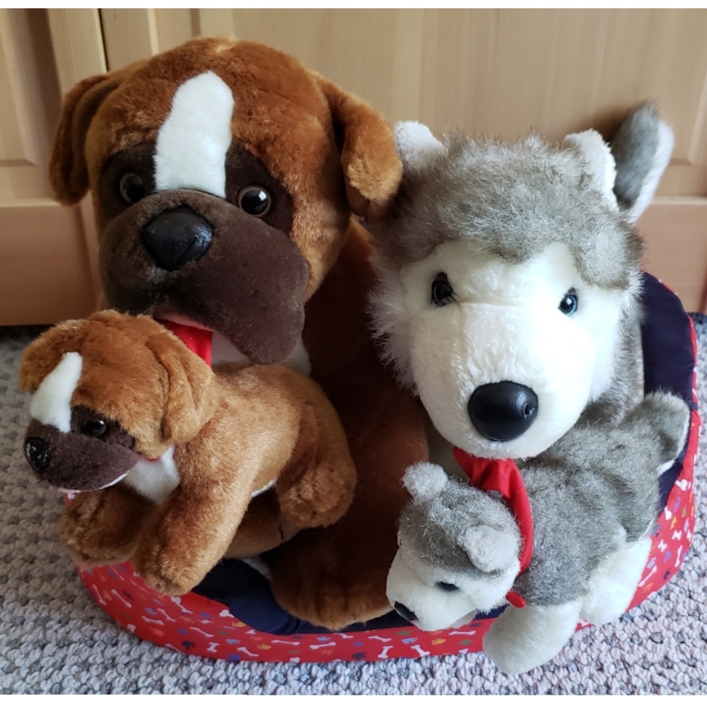 Build-A-Bear 4 Dogs, 2 Puppies, Pet Carrier, Bed